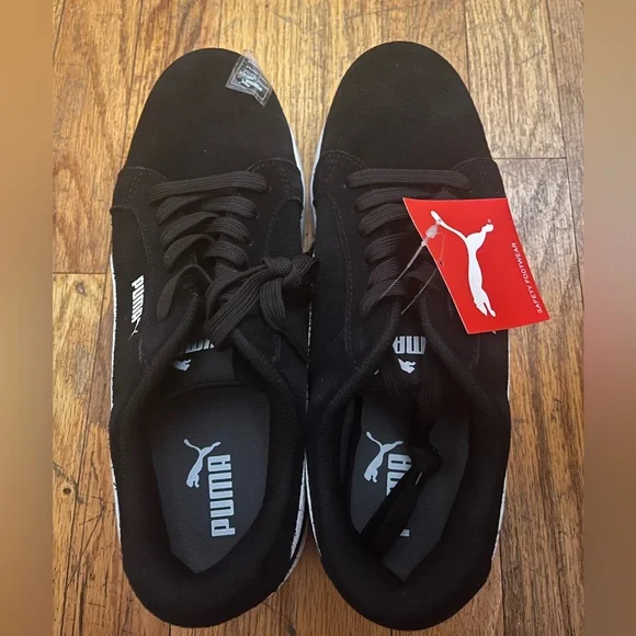 PUMA Black and White Athletic Shoes - Picture 7 of 7